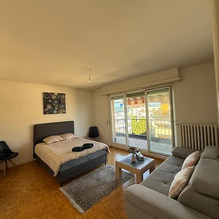 Appartement Lumineux Avec Vue Sur Le Et Terrasse Lausanne